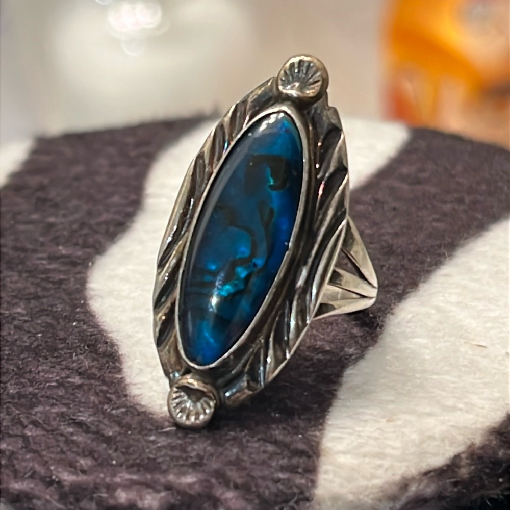Nakai Navajo Sterling ring with Deep Blue Paua Shell size 6.5